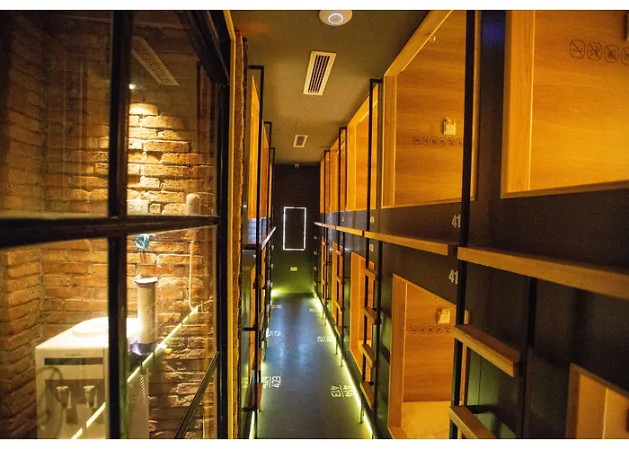 Khan Hoang Capsule Hotel (Adults Only) Hanoi
